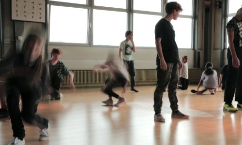 Pr&auml;sentation Ferienworkshop &laquo;Schaurige Beats, tanzende St&uuml;rme&raquo;
