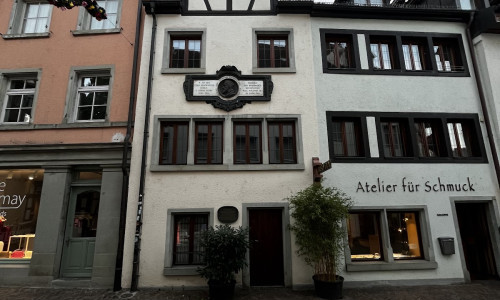 Hus-Haus