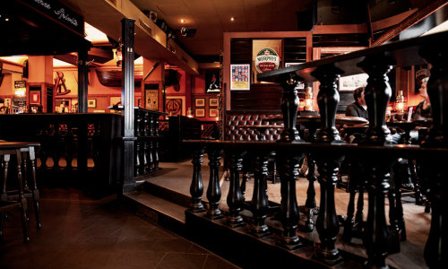 Nelson Pub