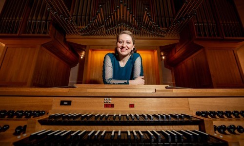 Klangmalerei trifft auf Sandmalerei