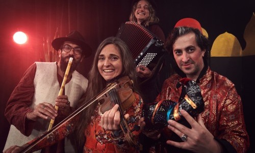 Luftibus im Wunderland