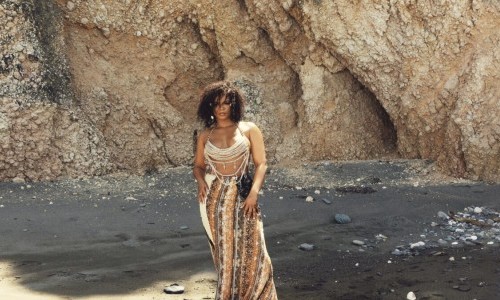 Lila ik&eacute;, Samora