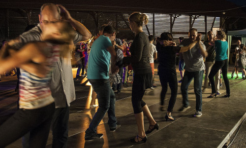 Tanzen im Schlosshof | Salsa mit DJ Volcano