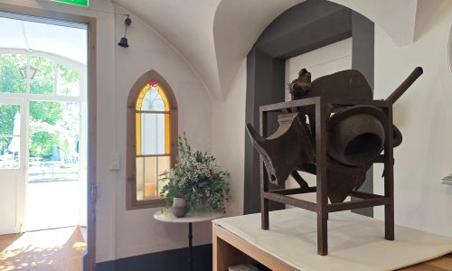 Kunst-Ausstellung Tinguely-Clique