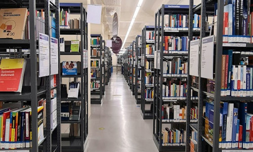 Bibliothek Hauptpost - Kantons- und Stadtbibliothek St.Gallen