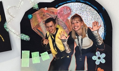 Sticker, Stifte, Kleber &ndash; alles glitzert