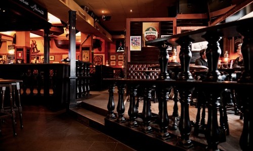 Nelson Pub