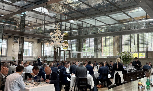 LaSalle & Schiffbau Foyer