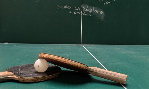 Offenes Atelier: Ballwechsel – Pingpong-Turnier und Wortgefecht