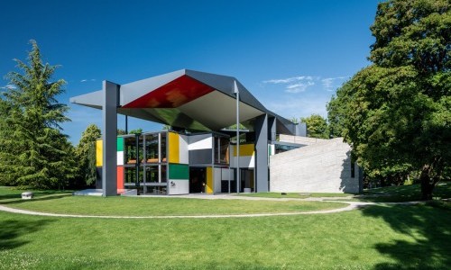 Rundgang durch den Pavillon