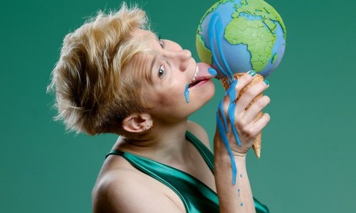 over & out - Comedy mit Nina Wägli