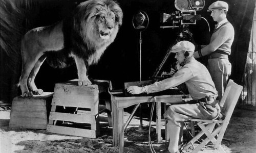 LICHTSPIEL-SONNTAG NR. 1332 (SONOHR)