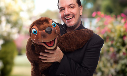 Kinder-Zaubershow mit Dan White & dem quasselnden Seehund