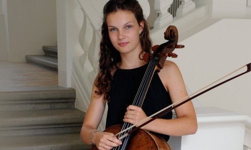 Junger Stern am Cellohimmel - Emilie Richter