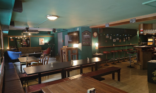 Ufo Bar