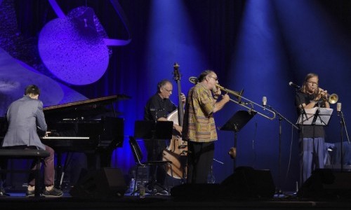 Peter Sch&auml;rli Trio feat. Glenn Ferris