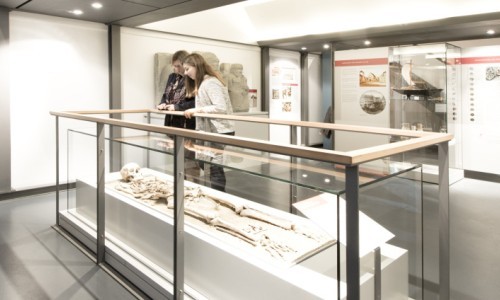 Frauengeschichten im Rosgartenmuseum