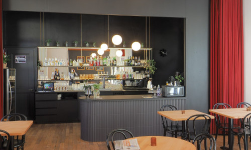 Caf&eacute;/Th&eacute;&acirc;tre de la Marionnette