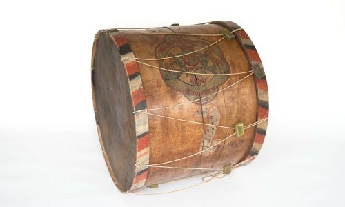 Eine Trommel erz&auml;hlt: Die vergessene Geschichte der Musikgesellschaft Emmetten